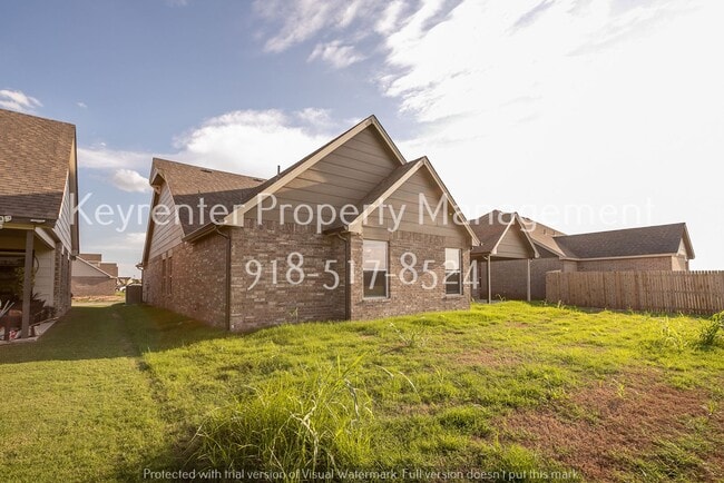Building Photo - BRAND NEW 4 BEDROOM SIMMONS HOME IN BIXBY!!!