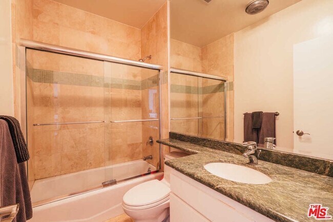 Building Photo - 18111 Coastline Dr