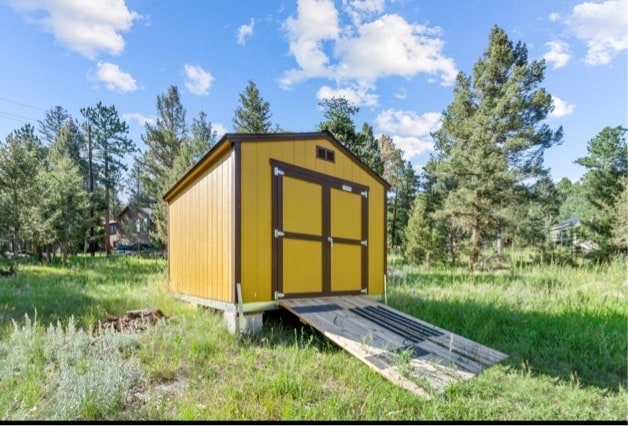 Building Photo - 30540 Rand Rd