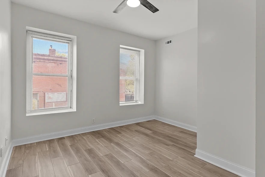 Building Photo - 3258 Ohio Ave