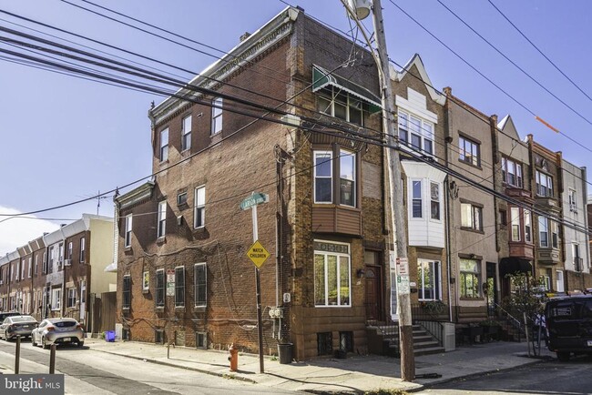 Building Photo - 1314 W Ritner St