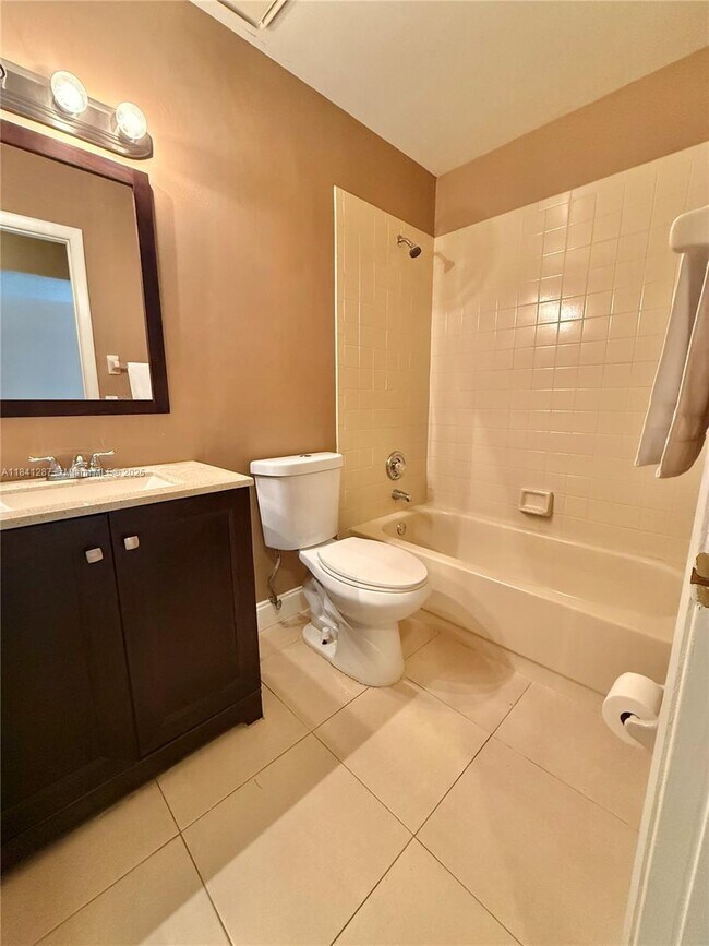 Building Photo - 4192 SW 87th Terrace