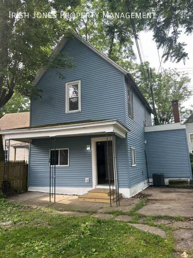 Building Photo - 267 Breckenridge-Rear Carriage