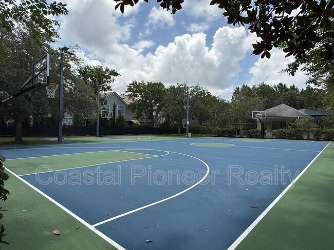 Building Photo - 14620 Chatsworth Manor Cir