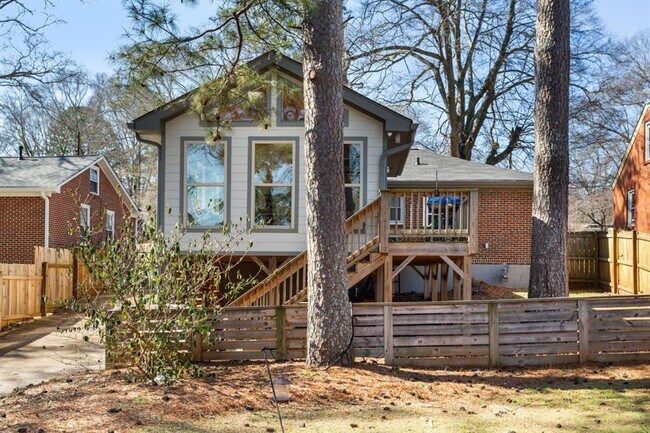 Building Photo - 640 Quillian Ave