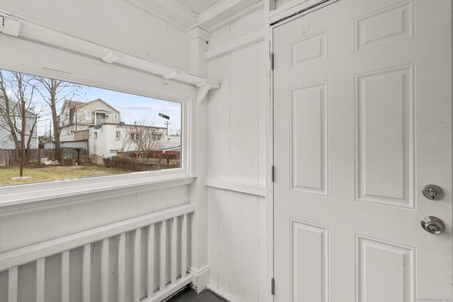 Building Photo - 26 Woodmont Ave