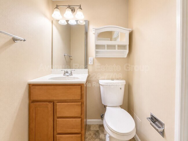 Building Photo - 1445 Willow Brook Cove Ct