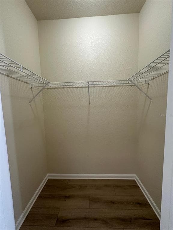 Building Photo - 4989 Bond St W