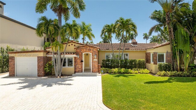 Building Photo - 330 Coconut Isle Dr