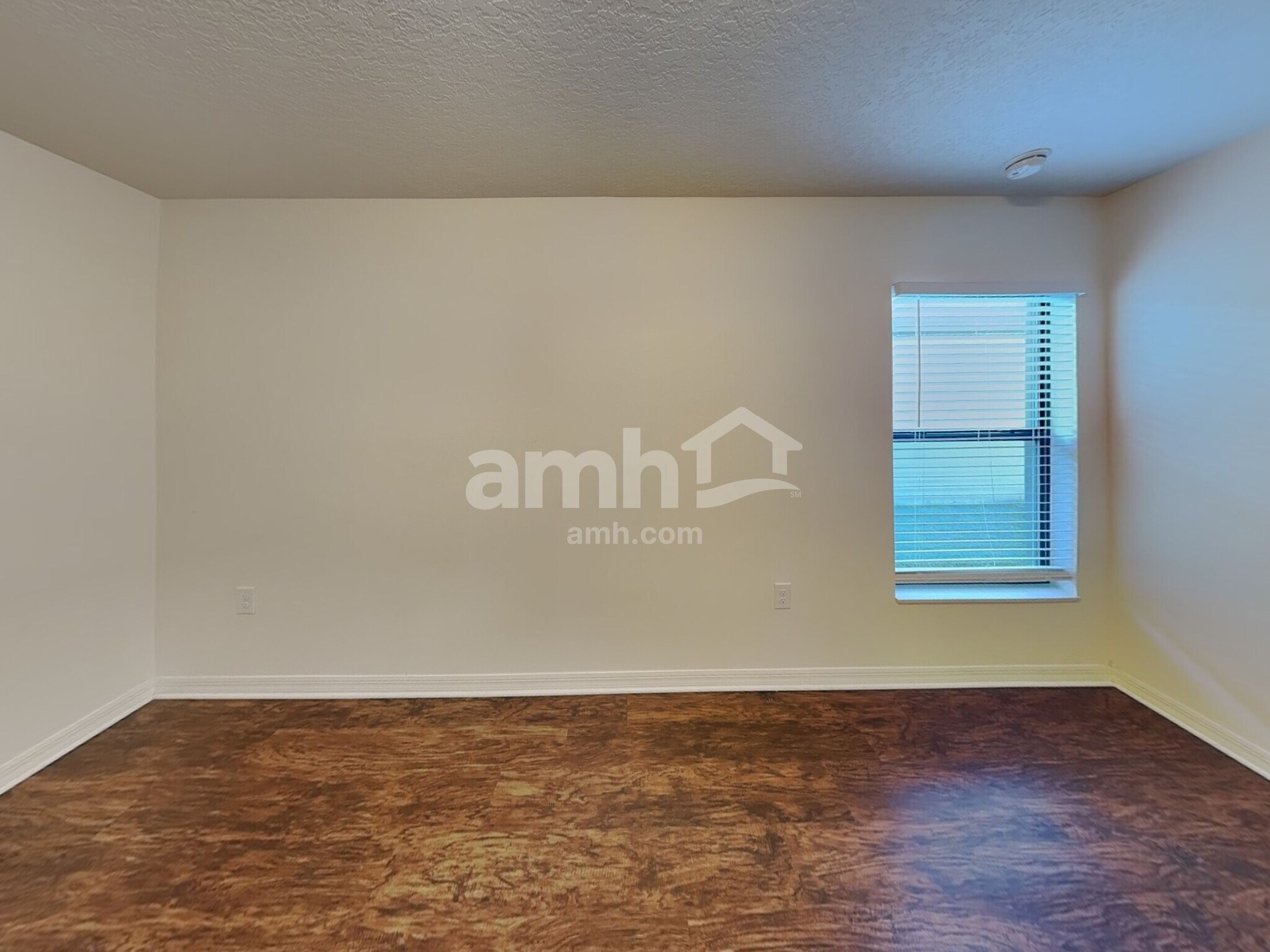 Building Photo - 833 Chatham Walk Dr