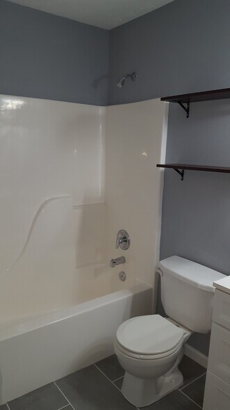 Building Photo - 5598 Dunston Dr