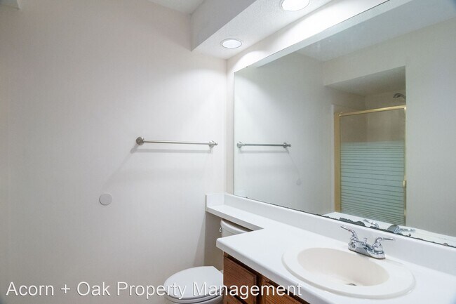 Building Photo - 2 br, 2 bath House - 4407 Beechnut Ln.