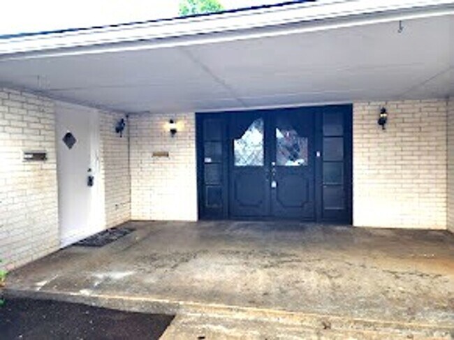 Building Photo - 2224 NW 49th St