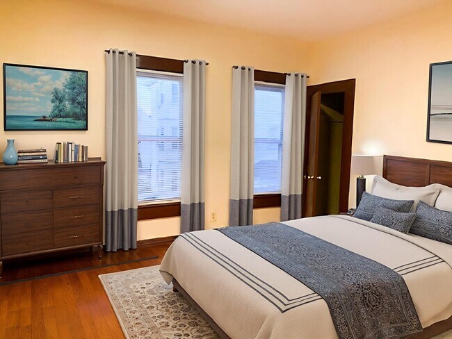 Building Photo - 436 Warren Ave