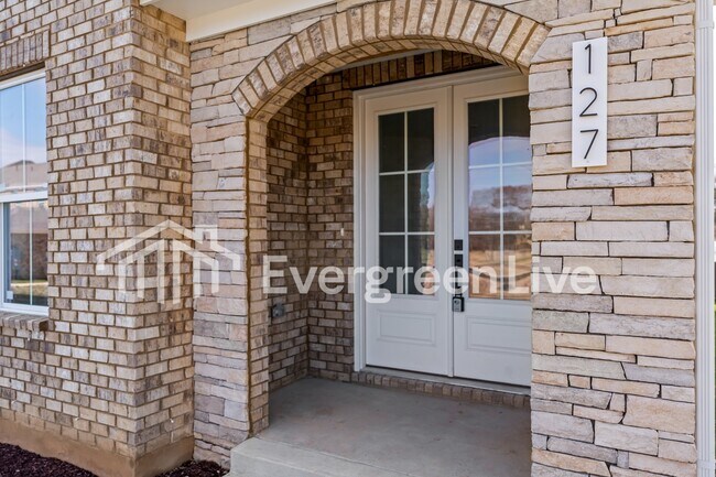 Building Photo - 129 Leggo Ave