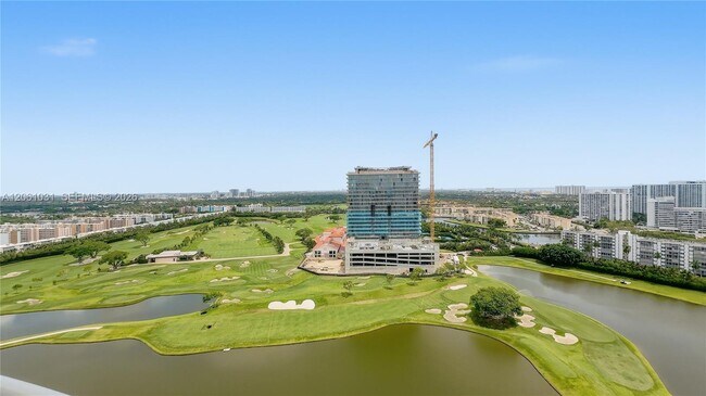 Building Photo - 1755 E Hallandale Beach Blvd