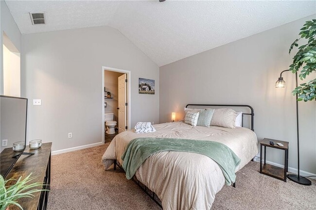 Building Photo - 6436 Portside Way