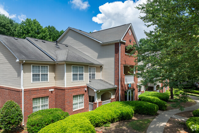 Primary Photo - Towne Square Apartments