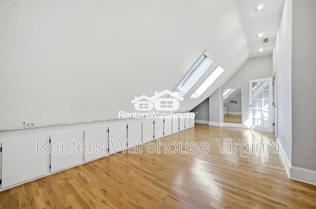 Building Photo - 1111 Colley Ave