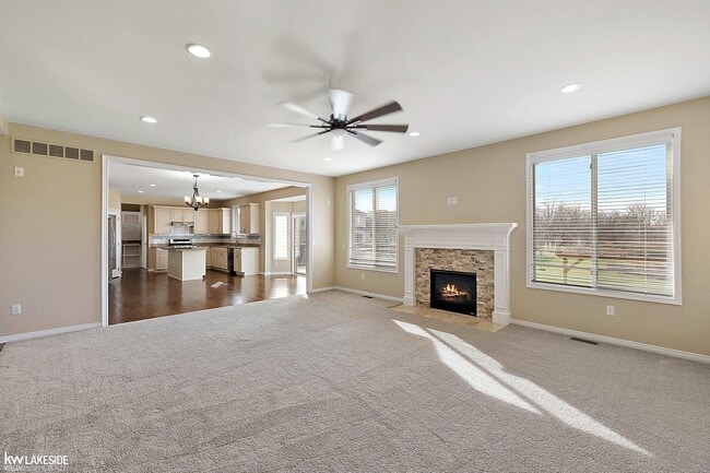 Building Photo - 46267 Terrace Dr