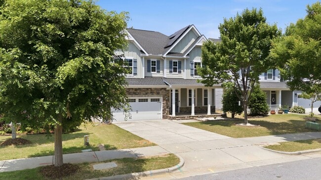 Building Photo - 304 Atwood Dr