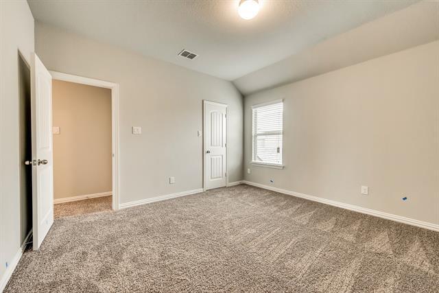 Building Photo - 16700 Lincoln Park Ln