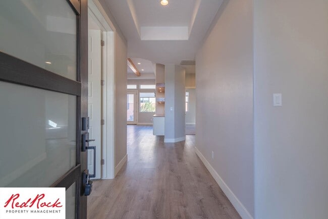 Building Photo - 4 Bedroom Home In The Dunes At Sand Hollow...