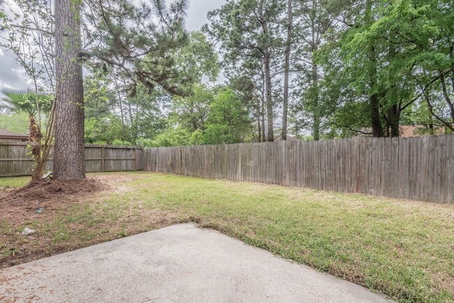 Building Photo - 6015 Knotty Post Ln