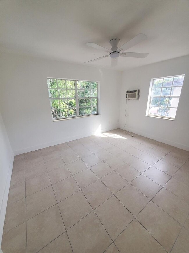 Building Photo - 74 NW 31st St