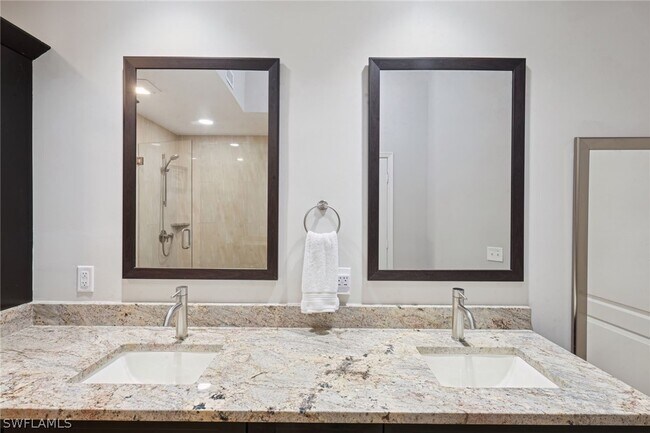 Building Photo - 7687 Pebble Creek Cir