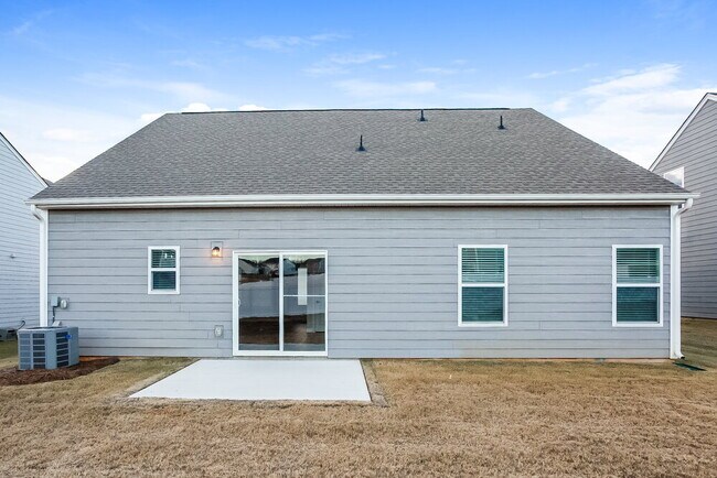 Building Photo - 124 Brixham Lp