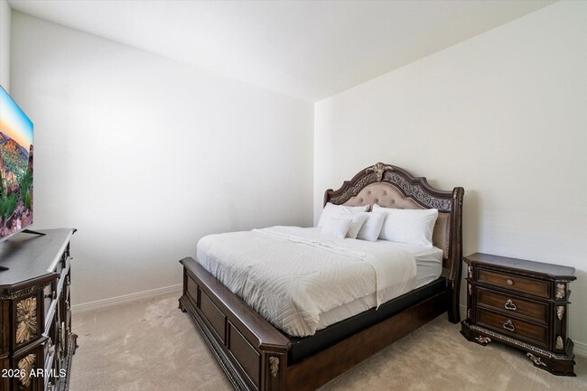 Building Photo - 4689 N 183rd Ave