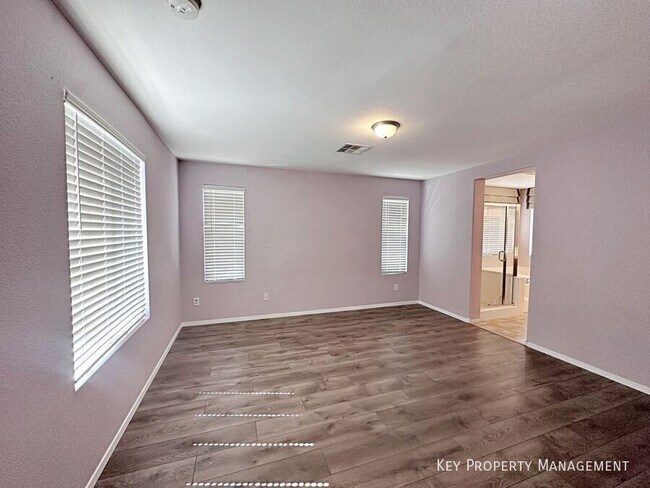Building Photo - 5241 Pendergrass St