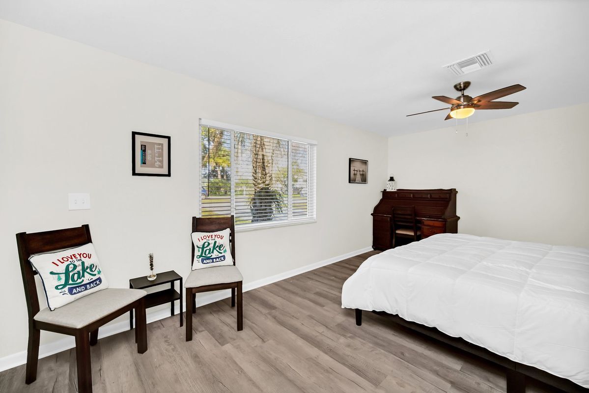 Building Photo - 5 SE Ocale Way