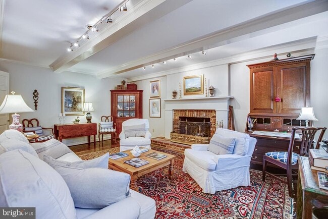 Building Photo - 20 Aiken Rd