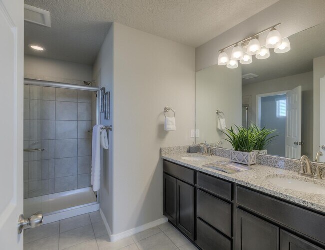 Building Photo - 388 Pecos Loop SE