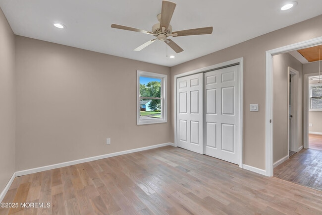 Building Photo - 44 Chancellor Ct