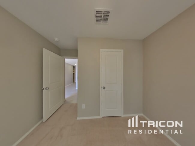 Building Photo - 1612 Clairborne Ct