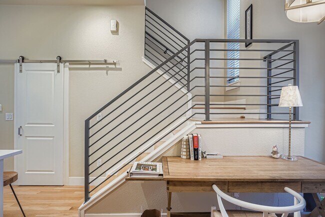 Building Photo - 2739 W 24th Ave