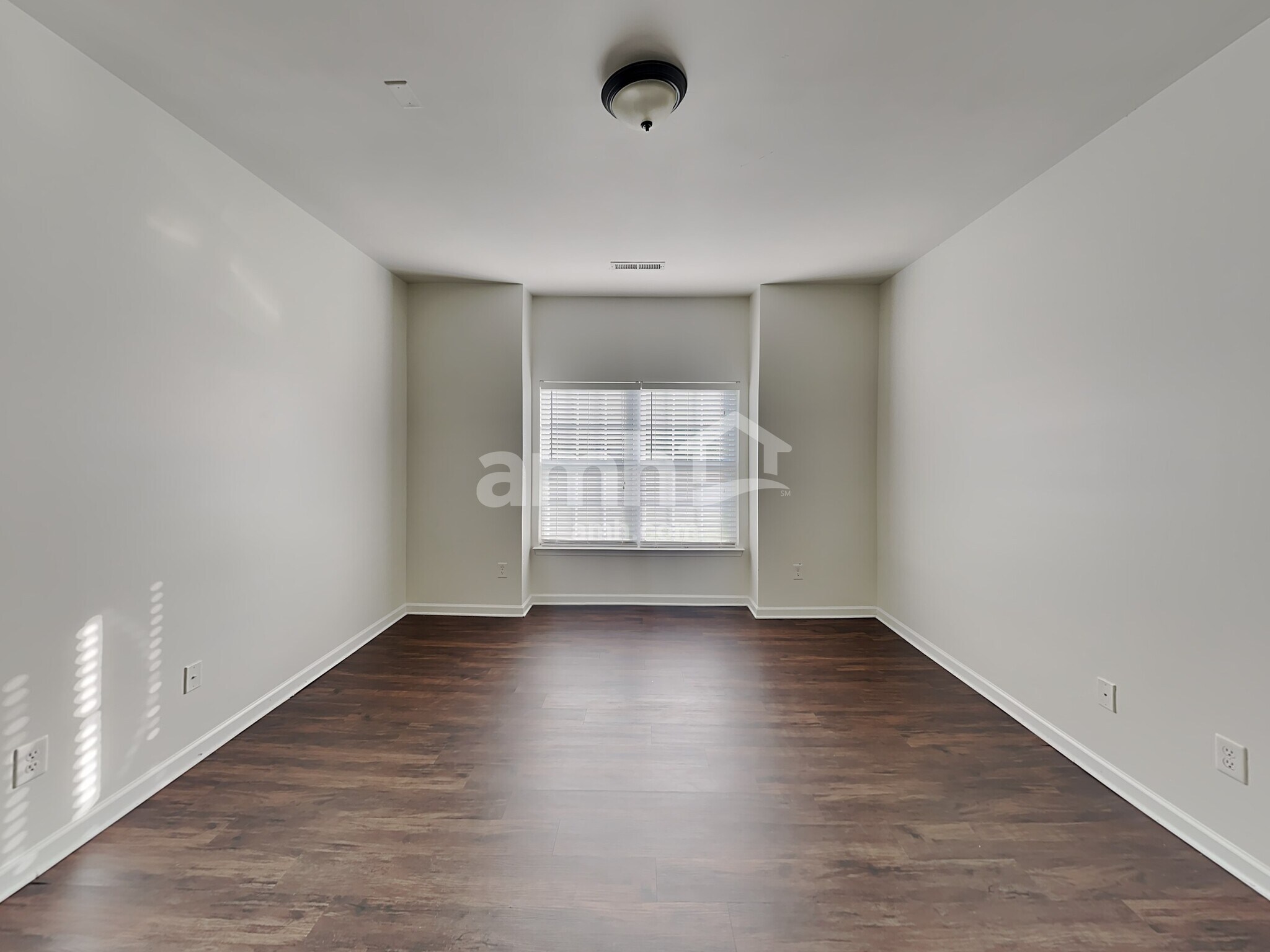 Building Photo - 7703 Aragorn Ln