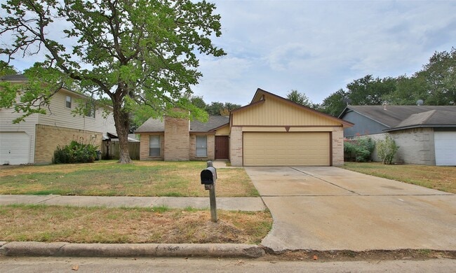 Building Photo - 18711 Andalusian Dr