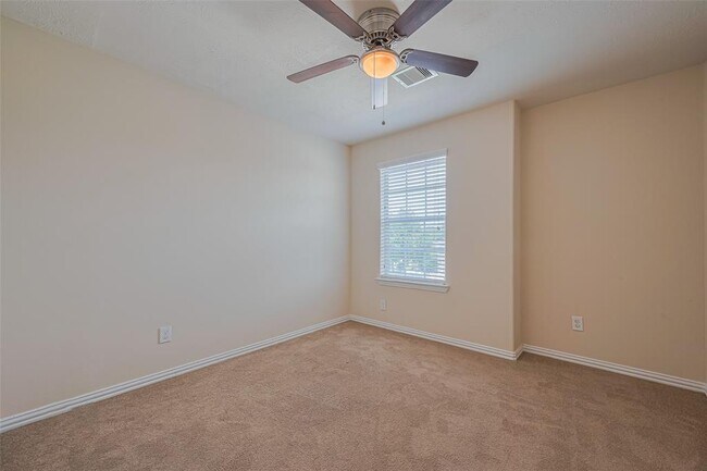 Building Photo - 1514 Hardy Stone Dr