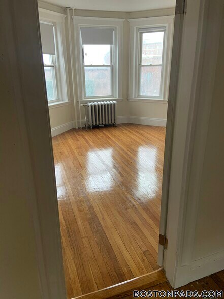 Building Photo - 1171 Boylston St