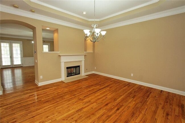 Building Photo - 3029 Woodwalk Dr SE