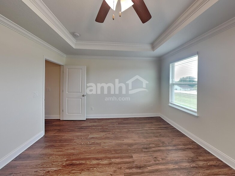 Building Photo - 6086 Little Blf Cir