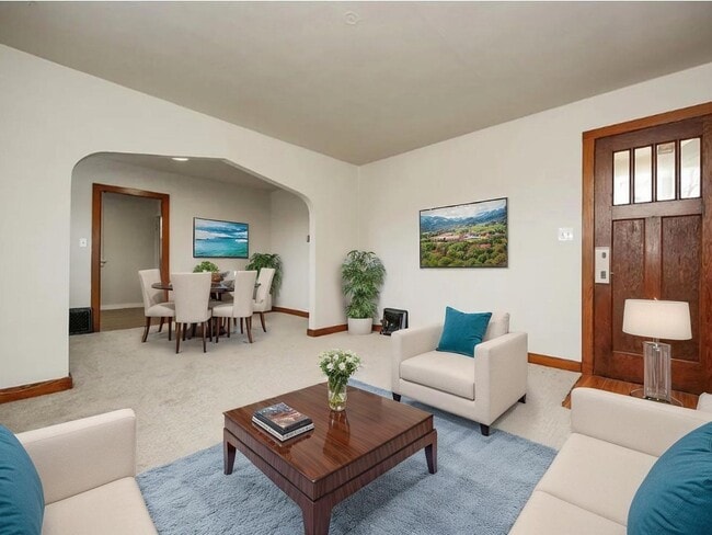 Building Photo - Charming 3 BD Home Across from Emerson Park – Move-In Ready!