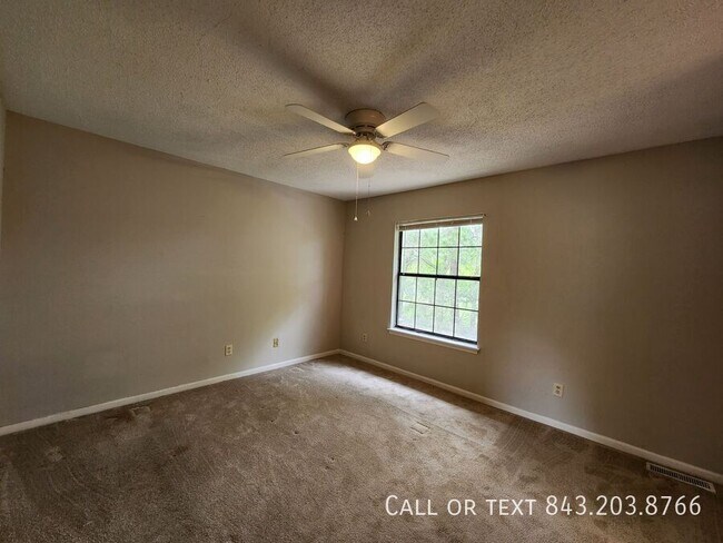 Building Photo - 4091 Cedars Pkwy