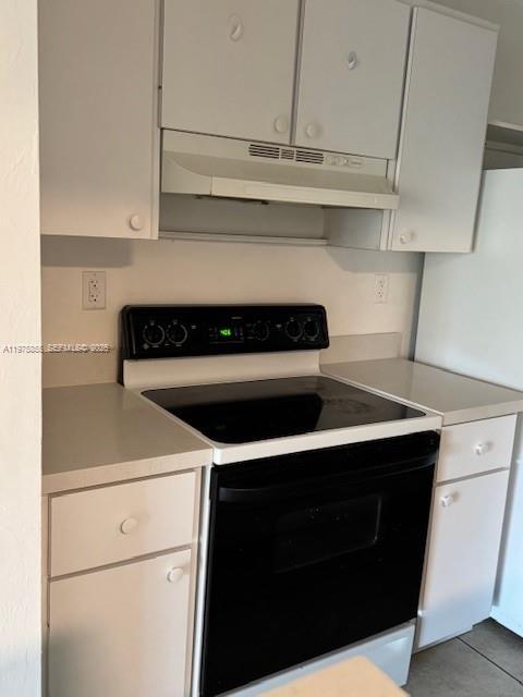 Building Photo - 10353 N Kendall Dr