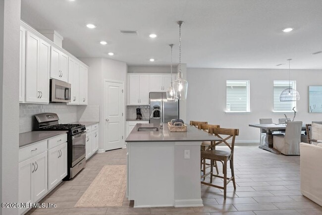Building Photo - 75457 Banyan Wy