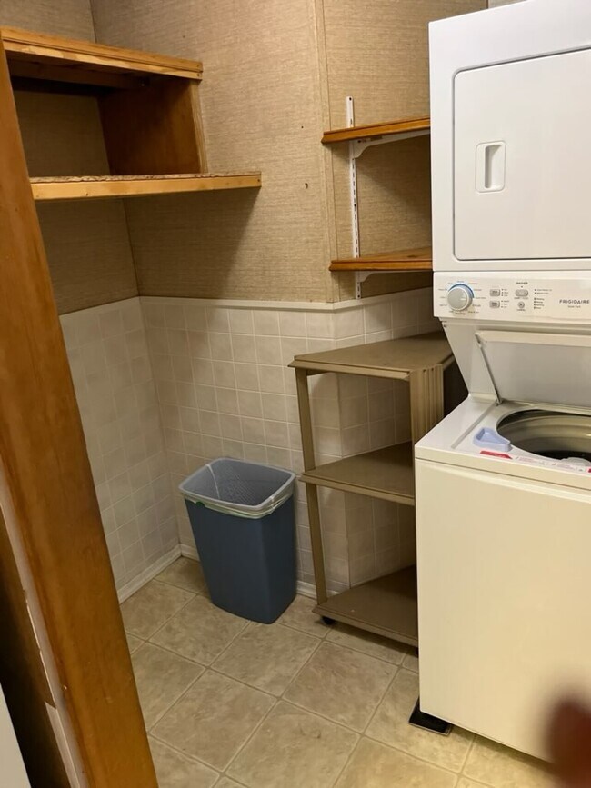 933 Nelson St TX 79007 Apartment Finder